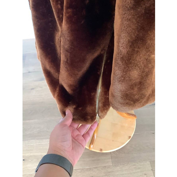 NWOT NINE WEST Plush Faux Fur Zip Hem Coat Brown Tobacco color Size M - Picture 6 of 10